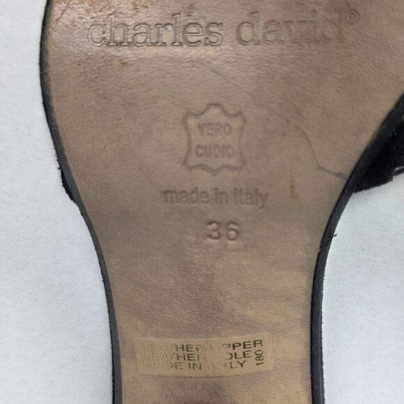 CHARLES DAVID BLACK SUEDE OPEN-TOE SANDALS – BOW DETAIL – MADE IN ITALY – SIZE 6 - Picture 7 of 16